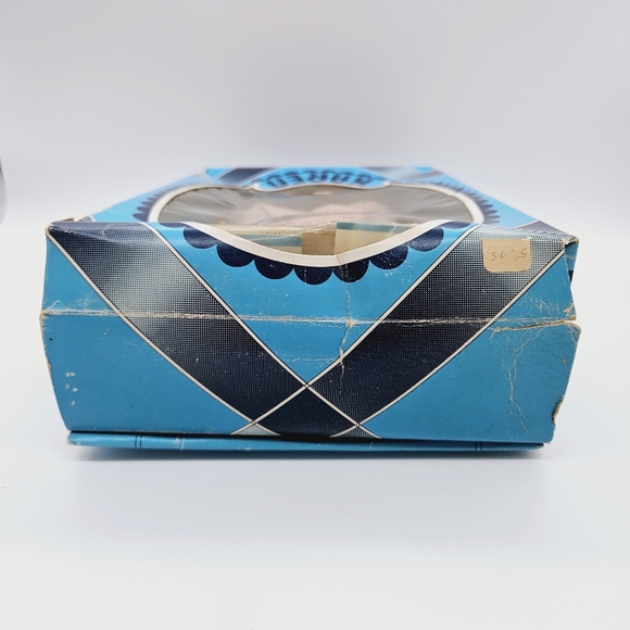 VINTAGE | Karen rooted hair posable arms & legs doll 10" - Picture 6 of 9